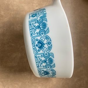 Vintage Pyrex Bowl